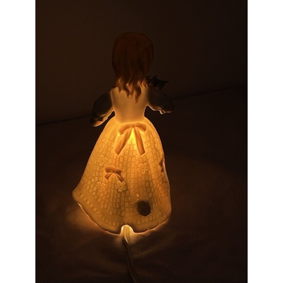 Porcelain Girl in Dress‎ Night Light Lamp With Bouquet Of Flowers Japan GAR-G4 - Picture 6 of 7